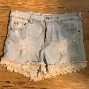 Distressed shorts